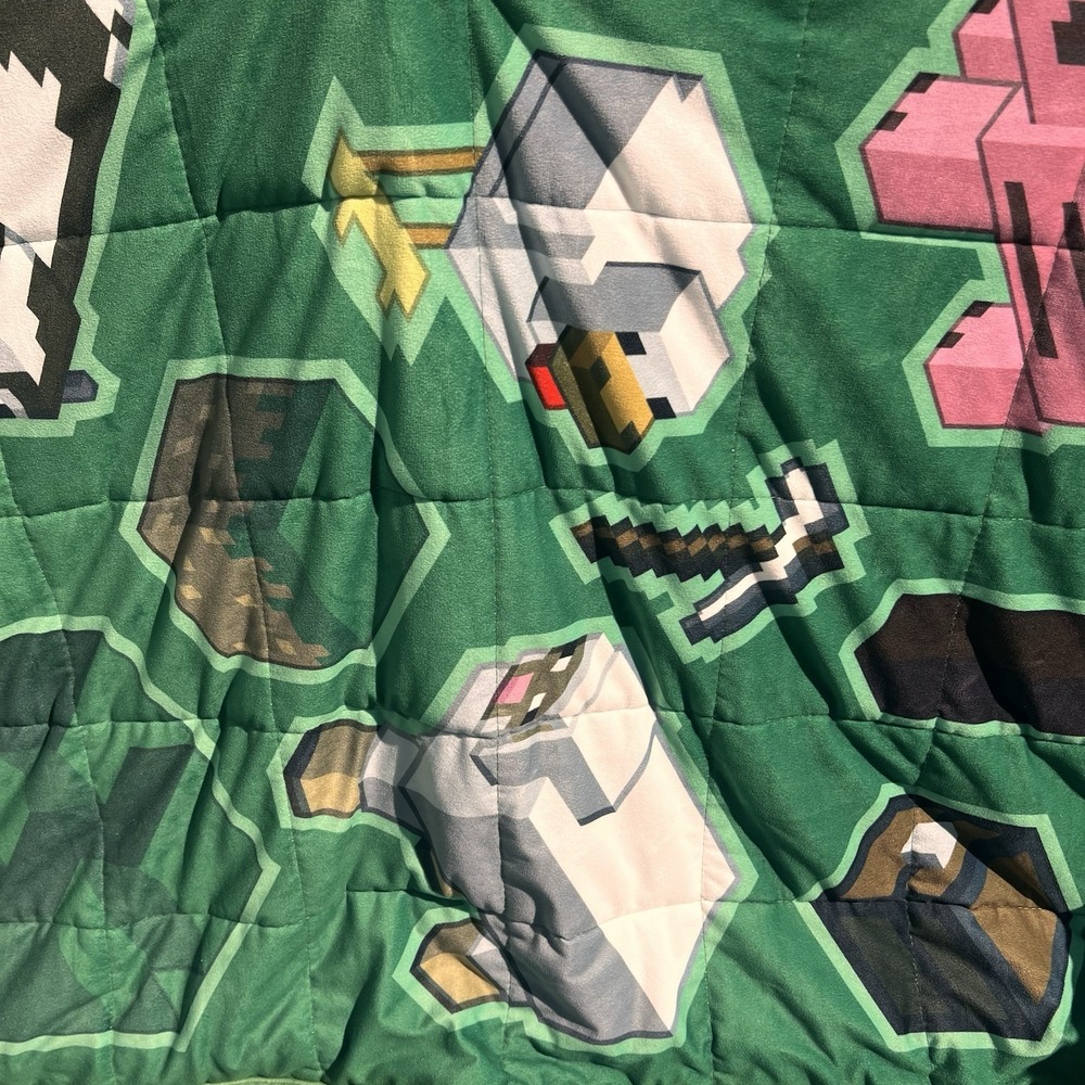 Minecraft 3 lb Weighted Blanket 34x45 Kids Child Size Plush Green Throw - Picture 4 of 11